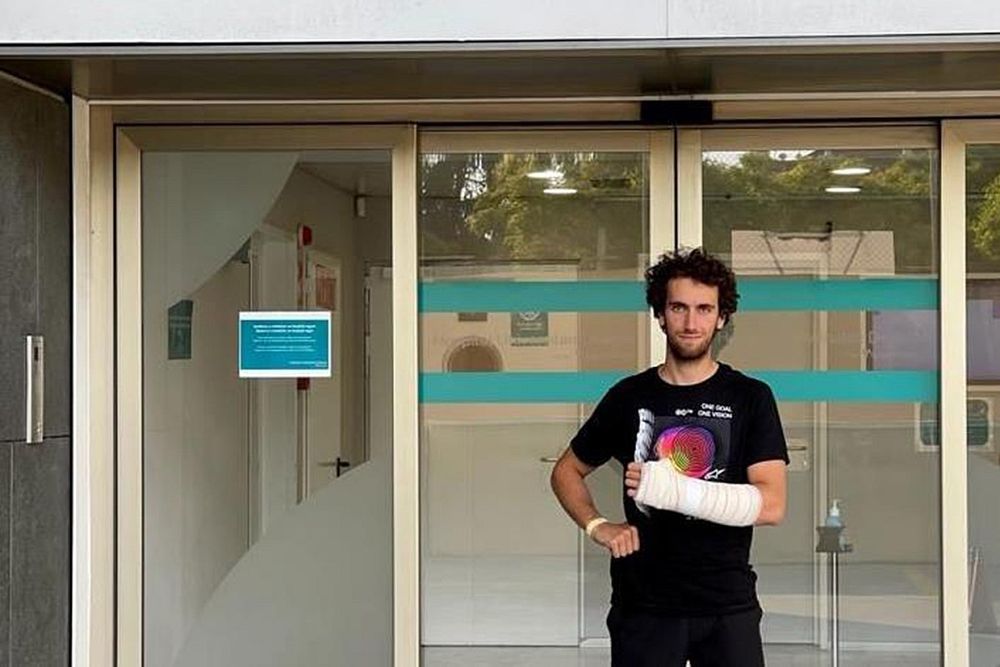 Angry Rins blasts stewards as “not at MotoGP level” after crash