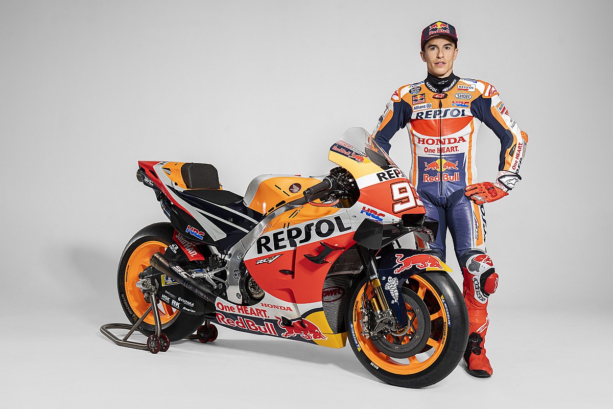 Terbang ke Qatar, Marquez Terima Vaksin Covid-19