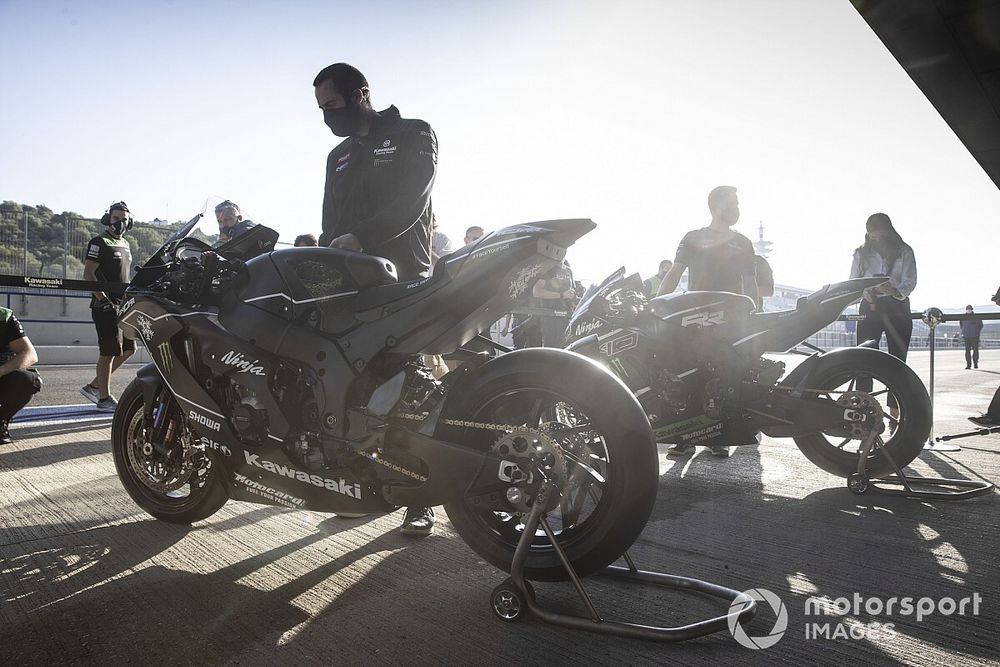 Tes Hari Kedua Kawasaki Terkendala Cuaca