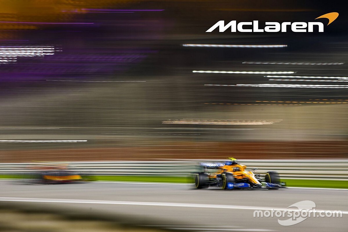McLaren, takım logosunda değişiklik yaptı