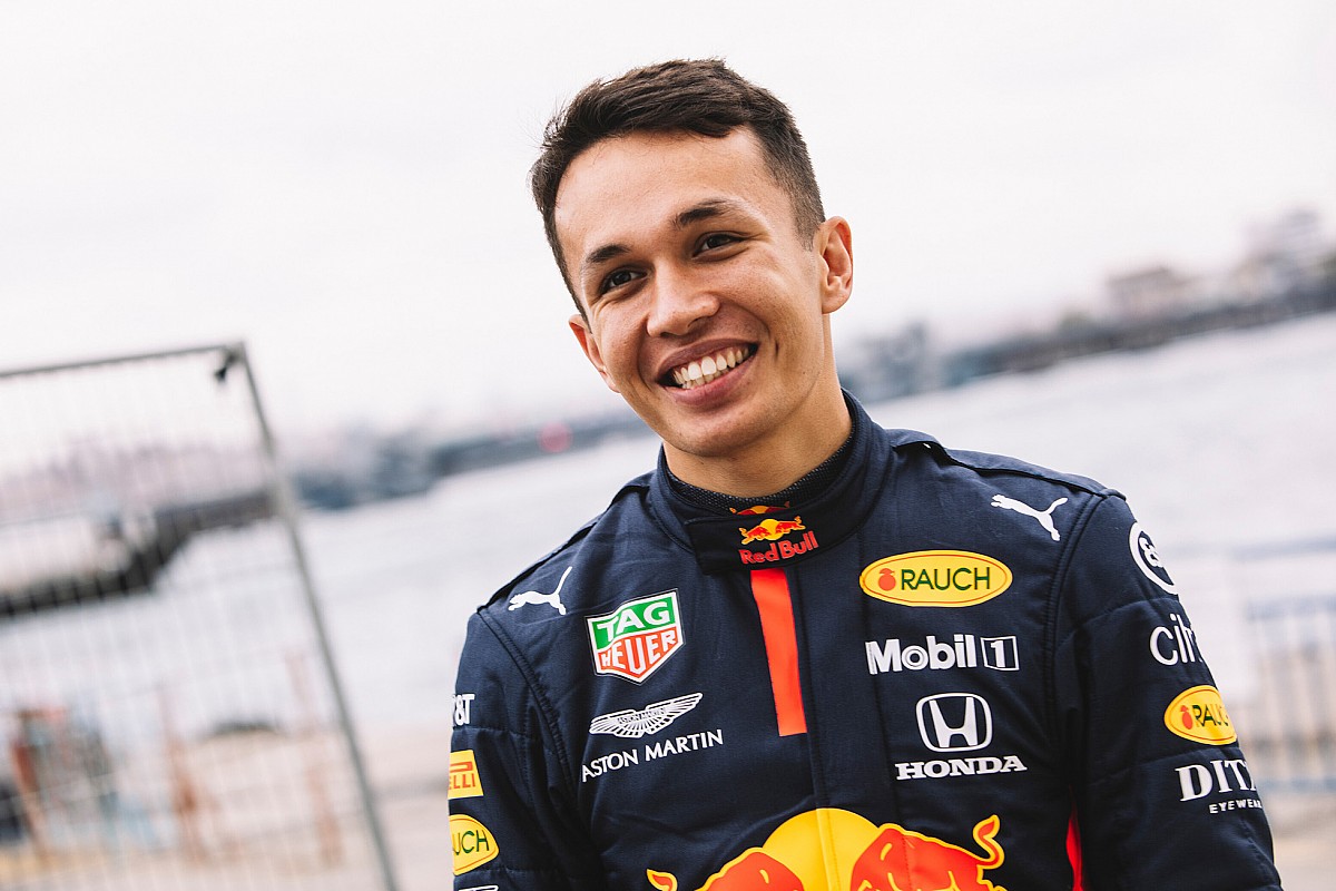 Albon vervolgt loopbaan in DTM met steun van Red Bull