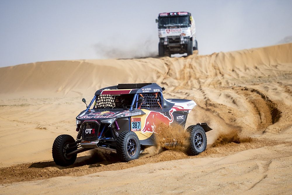 Cristina Gutiérrez, la más rápida de T3 en el Dakar tras reengancharse