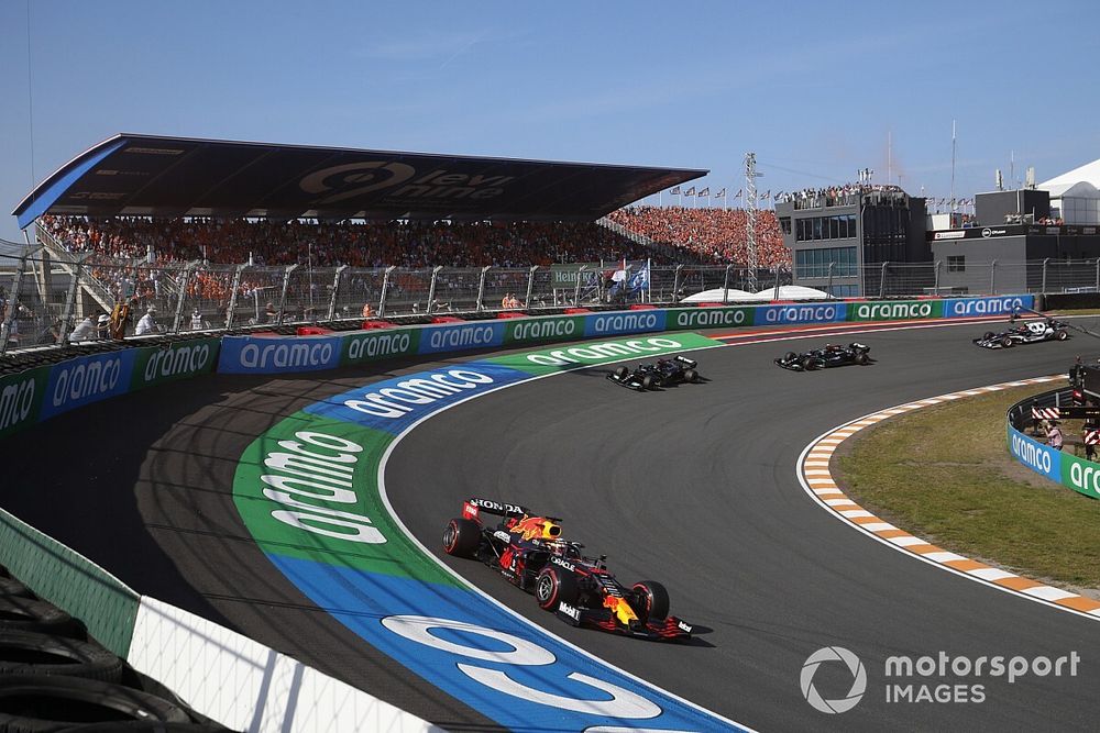 Mercedes felt "behind the curve" at Dutch GP after Friday struggles