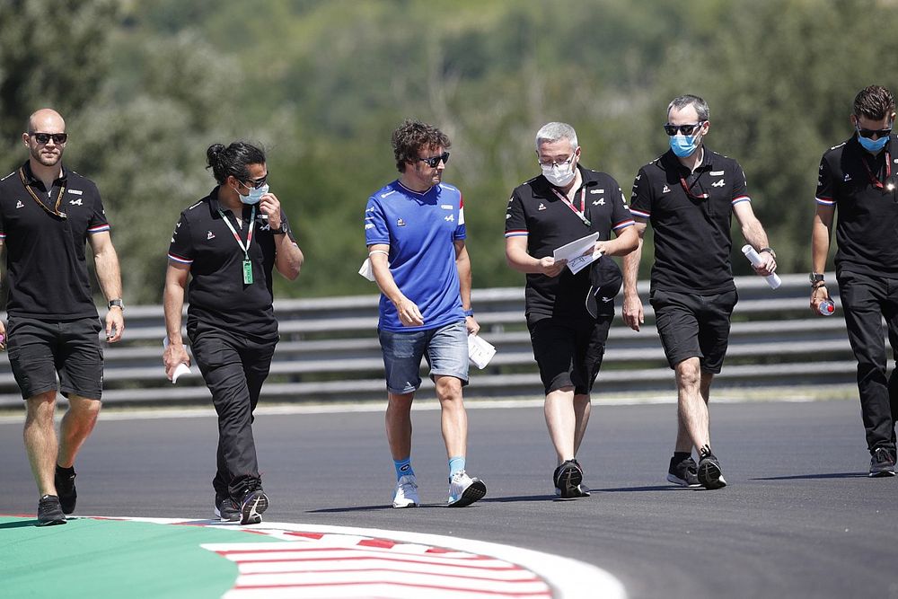 Alonso: Será más difícil sumar puntos en Hungría