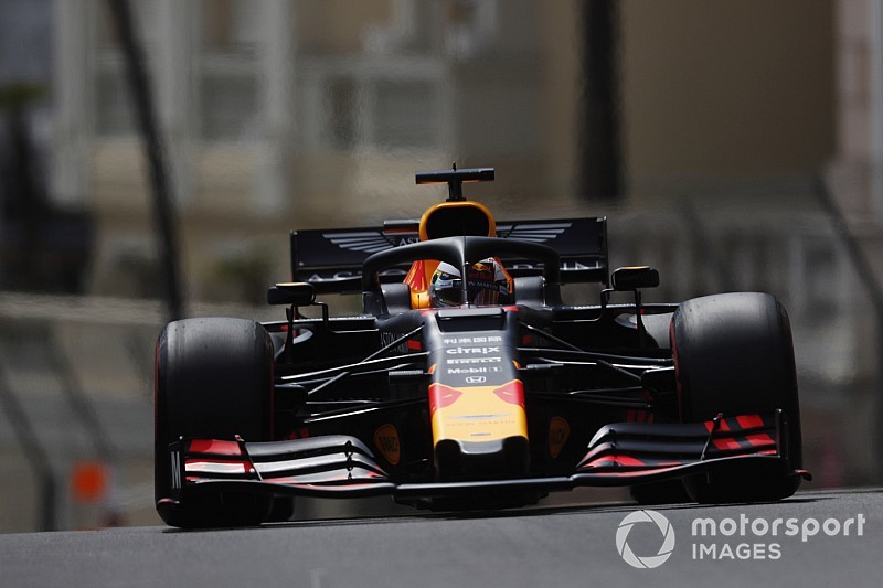 Red Bull "aux premières loges" derrière Mercedes