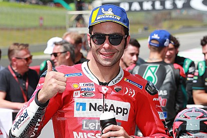 Petrucci megkönnyezte a himnuszt, Marquez elérte, amit akart