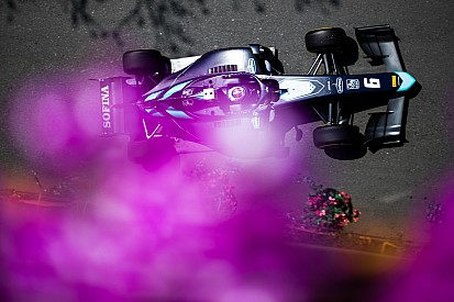 F2: Latifi si prende il successo a Baku in una Sprint Race condizionata da mille interruzioni