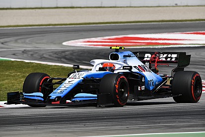 Kubica nadal ma problemy z hamulcami