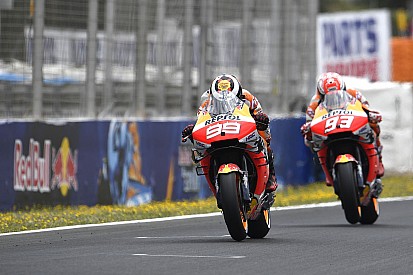 Lorenzo: "Honda deve seguire Marquez, io mi devo adattare"