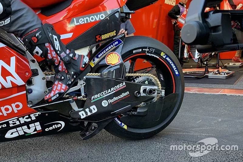 Ducati Team, copertura del disco posteriore