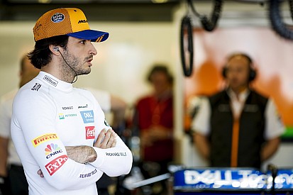 A jó helyezése ellenére sem bizakodó Sainz, Norris semmit sem mer mondani
