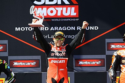 WSBK Aragón: Bautista voltooit hattrick aan hattricks