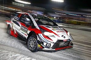 Tanak padrone del Rally di Svezia. Mikkelsen, Lappi e Neuville racchiusi in 2"3: che lotta per il 2° posto!