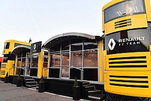 Renault: a Red Bull játszadozott velünk, de hasznos partnerek voltak