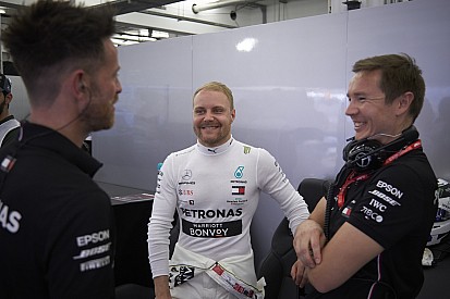 Bottas brutális céges járgánya