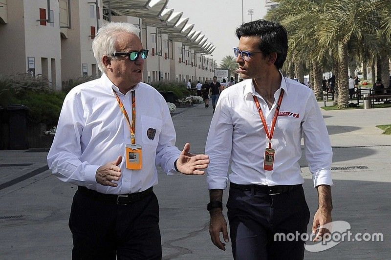 Charlie Whiting junto a Diego Mejía, Editor en Jefe de Motorsport.com Latinoamérica
