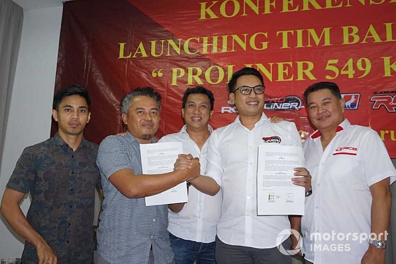 Proliner 549 Kabochi panaskan pertarungan UB150