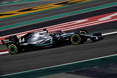 Hamilton a apprécié la Mercedes avec peu d'essence