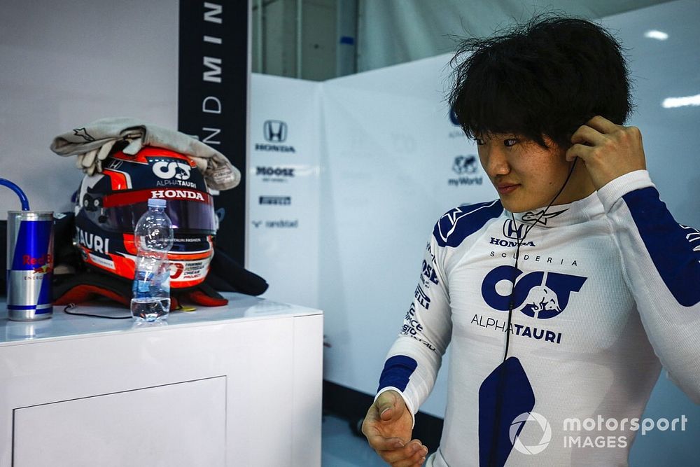 F1初テストは”いつも通り”。角田裕毅インタビュー番組がDAZNで配信中