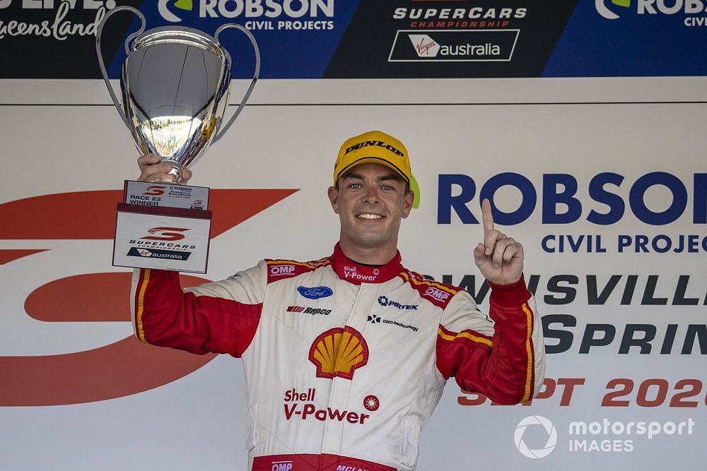 Race winner Scott McLaughlin, DJR Team Penske Ford
