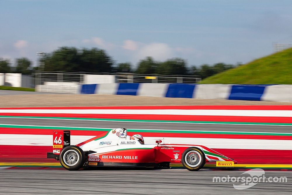 F4, Red Bull Ring, Gara 3: Minì primo con tenacia