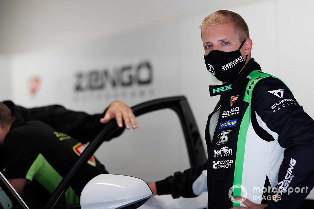 WTCR: la Zengo Motorsport conferma Boldizs sulla Cupra