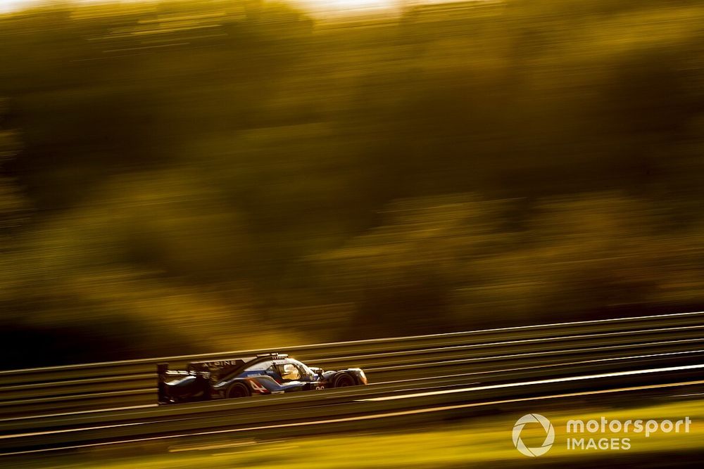 #36 Signatech Alpine Matmut Alpine A470: Thomas Laurent, André Negrão, Pierre Ragues 