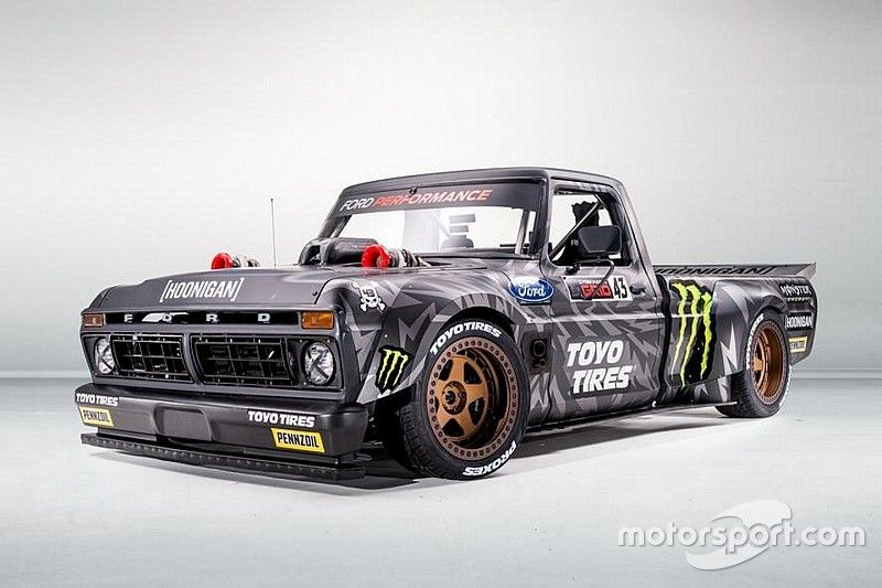 Ken Block svela l’Hoonitruck, il pick-up da 914 CV per la sua prossima Gymkhana