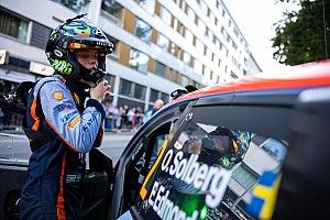 Solberg Tinggalkan WRC Finlandia karena Roll Cage Rusak Berat