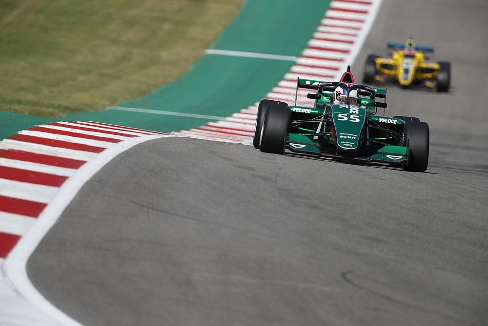 Chadwick opnieuw W Series-kampioene na dominante zege op COTA