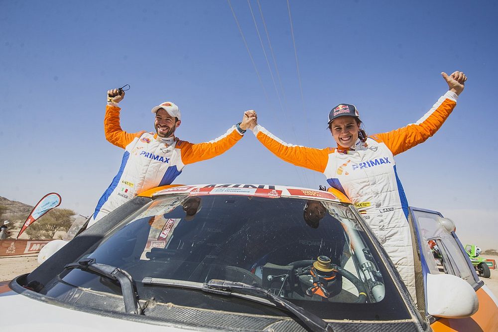 #238 X-Raid Mini John Cooper Works Rally Mini: Laia Sanz, Maurizio Gerini