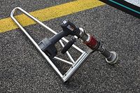 Mercedes prueba una nueva arma para frenar a Red Bull en boxes