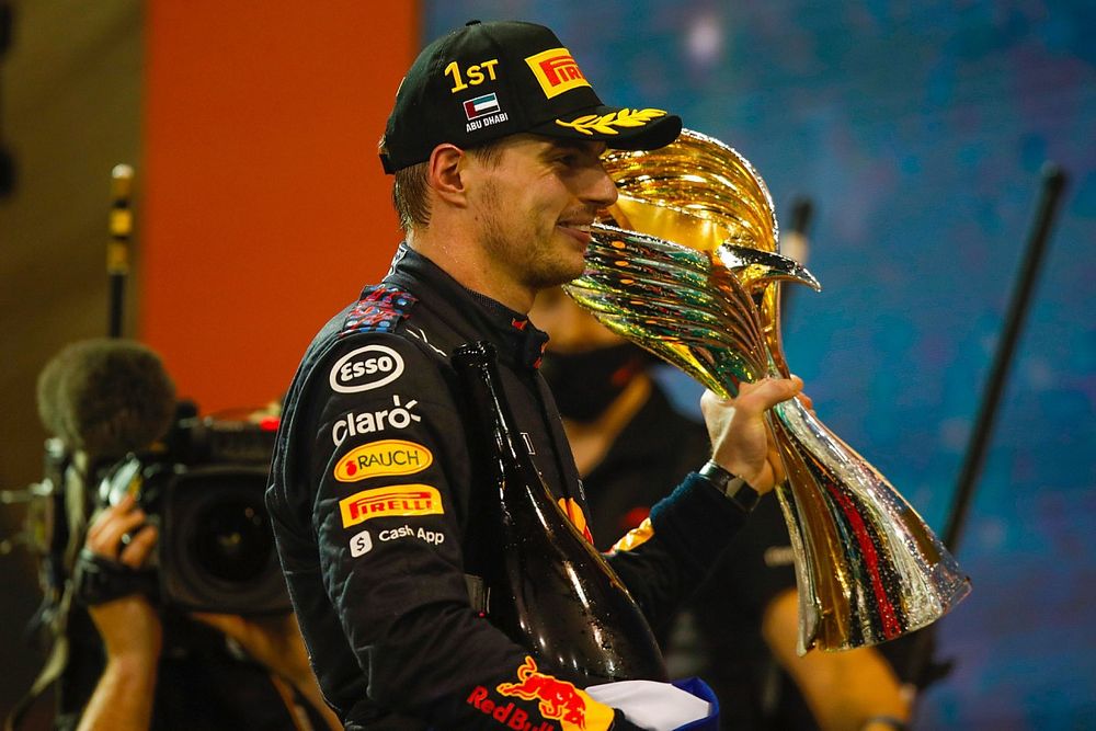 Horner, Abu Dhabi'de ''yarış tanrılarından'' bir şey beklemiş