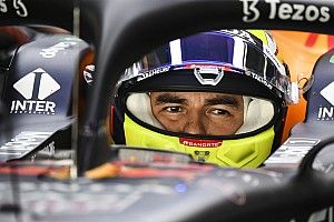Perez: Verstappen ugyanúgy szenvedne a Mercedesnél, mint én a Red Bullnál