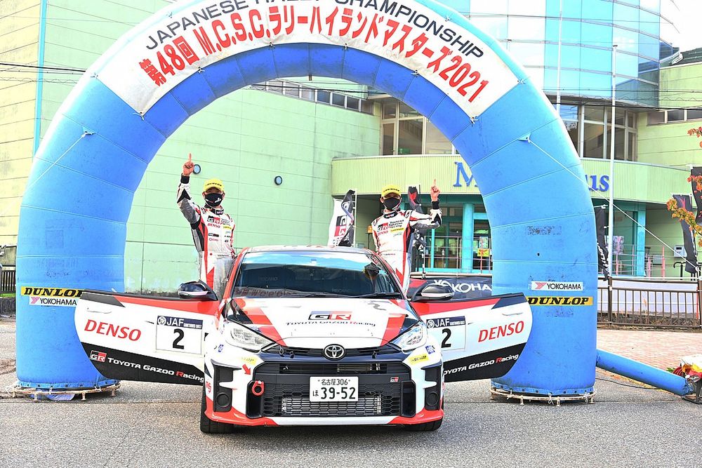 全日本ラリー選手権第10戦:ターマックでも速さ見せた勝田範彦、GRヤリスを駆り3連勝でランキング首位へ浮上