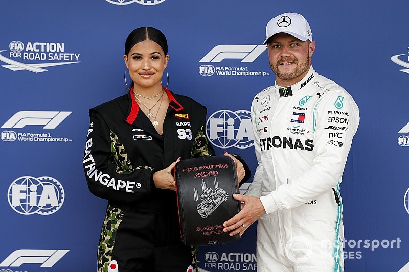 "Não foi uma volta perfeita", diz Bottas após cravar pole na Grã-Bretanha