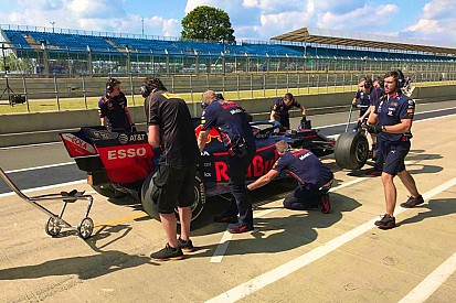 Les tests Pirelli 2020 perturbés par un crash de Buemi