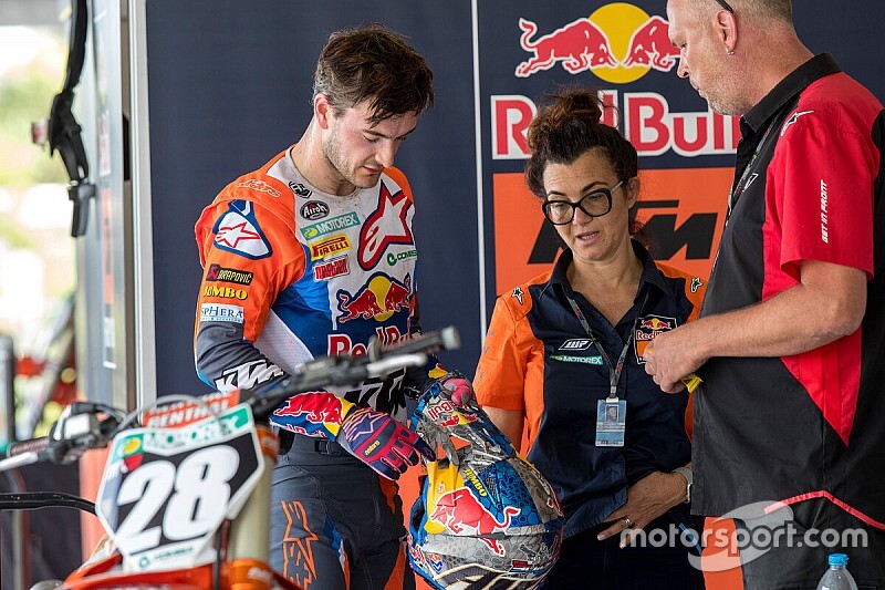 Interview: De ‘motorcross-moeder’ van Jeffrey Herlings