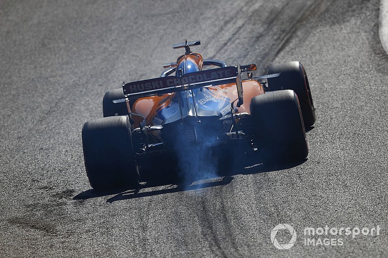 McLaren нашла причину поломки мотора Сайнса в Спа
