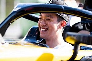 Guanyu Zhou Impikan Cina Tuan Rumah Formula 2