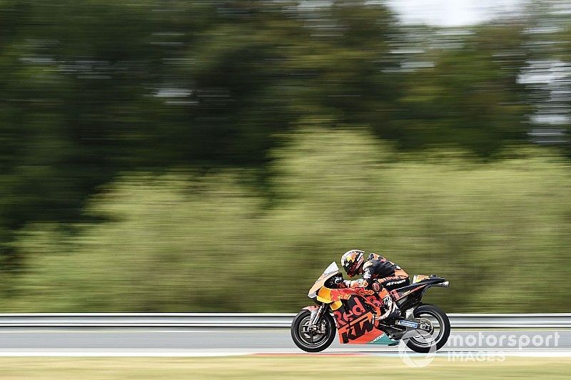 Zarco: "Es verdad que toqué a Morbidelli y se cayó, pero no lo vi"