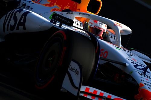F1: Racing Bulls está "extremamente orgulhosa" por promoção de Tsunoda à Red Bull