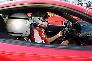 Vettel pone a la venta sus Ferrari