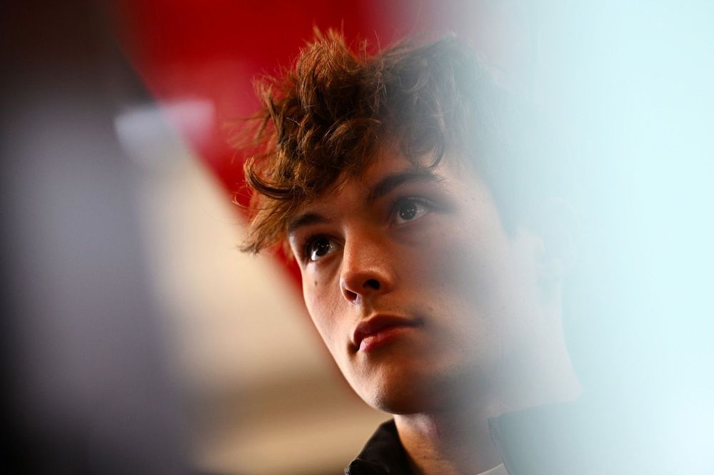 أوليفير بيرمان، هاس
