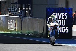 Moto2 Spanyol: Baldassarri dominan, Marquez gagal finis