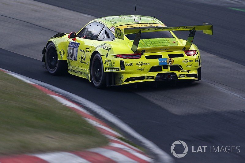 24h Nürburgring: Laurens Vanthoors Rekordrunde im Onboard-Video