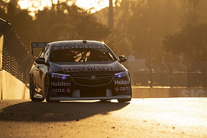 Supercars investigating 'summer series' switch