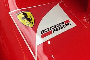 Ferrari resmi perpanjang kemitraan dengan Phillip Morris