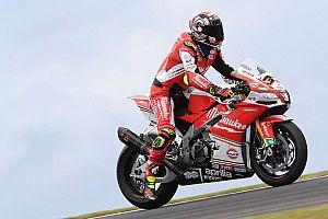 Philip Island WSBK: Cuma gününün en hızlısı Savodori, Toprak 12. oldu