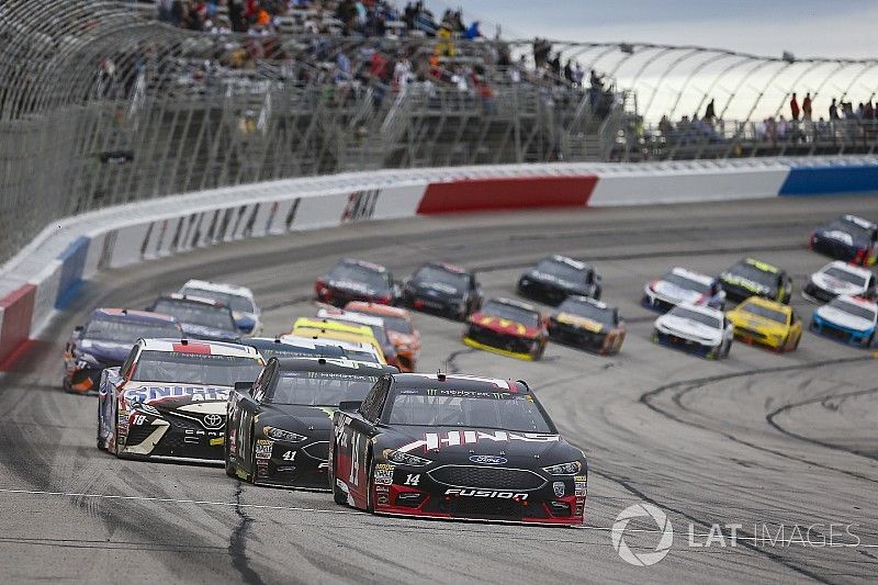 Clint Bowyer on third-place at Atlanta: "That's what it takes"